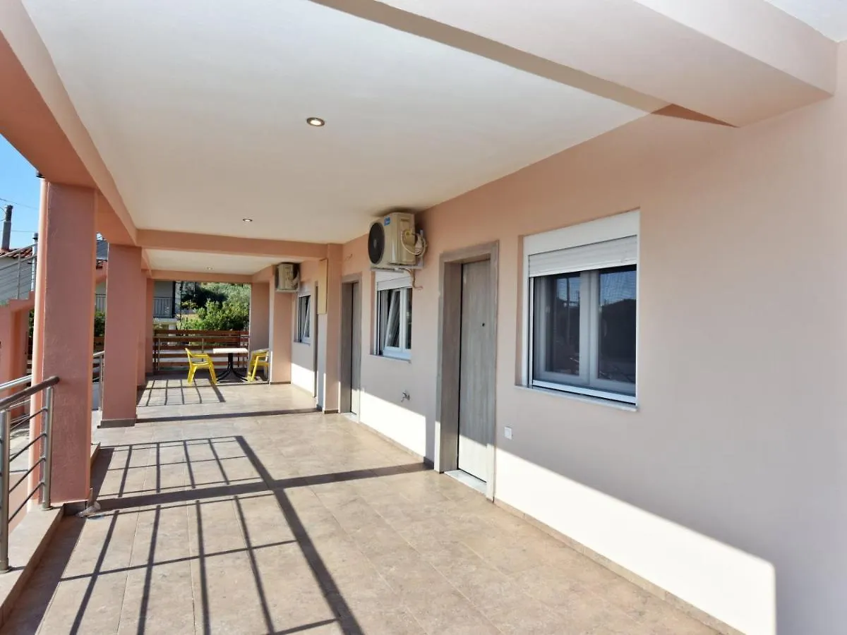 Kontogiannis Apartments - Nea Potidea Halkidiki Metokhion Patriotikon